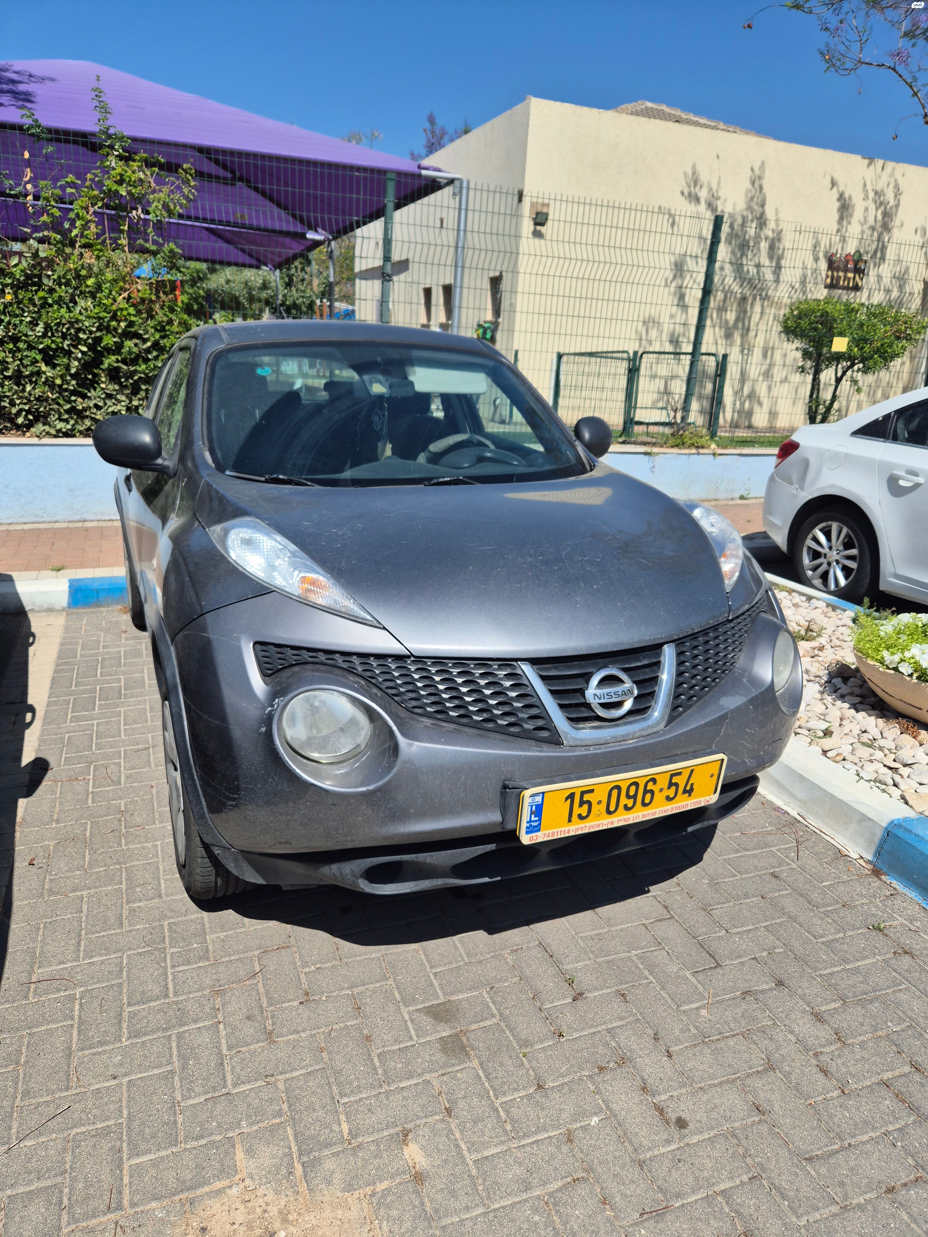 מודעת רכב ניסאן ג'וק