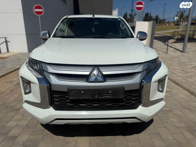 מודעת רכב מיצובישי טרייטון / L200