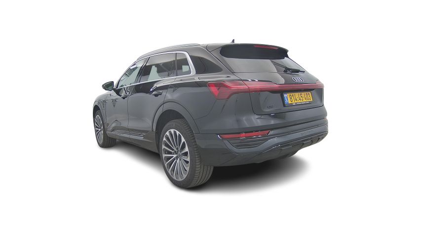 אאודי Q8 e-tron