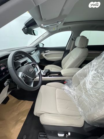 אאודי Q8 e-tron