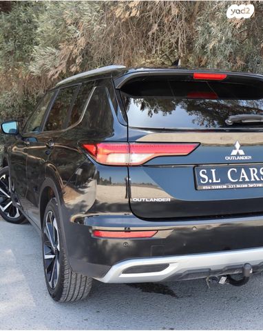 מיצובישי אאוטלנדר