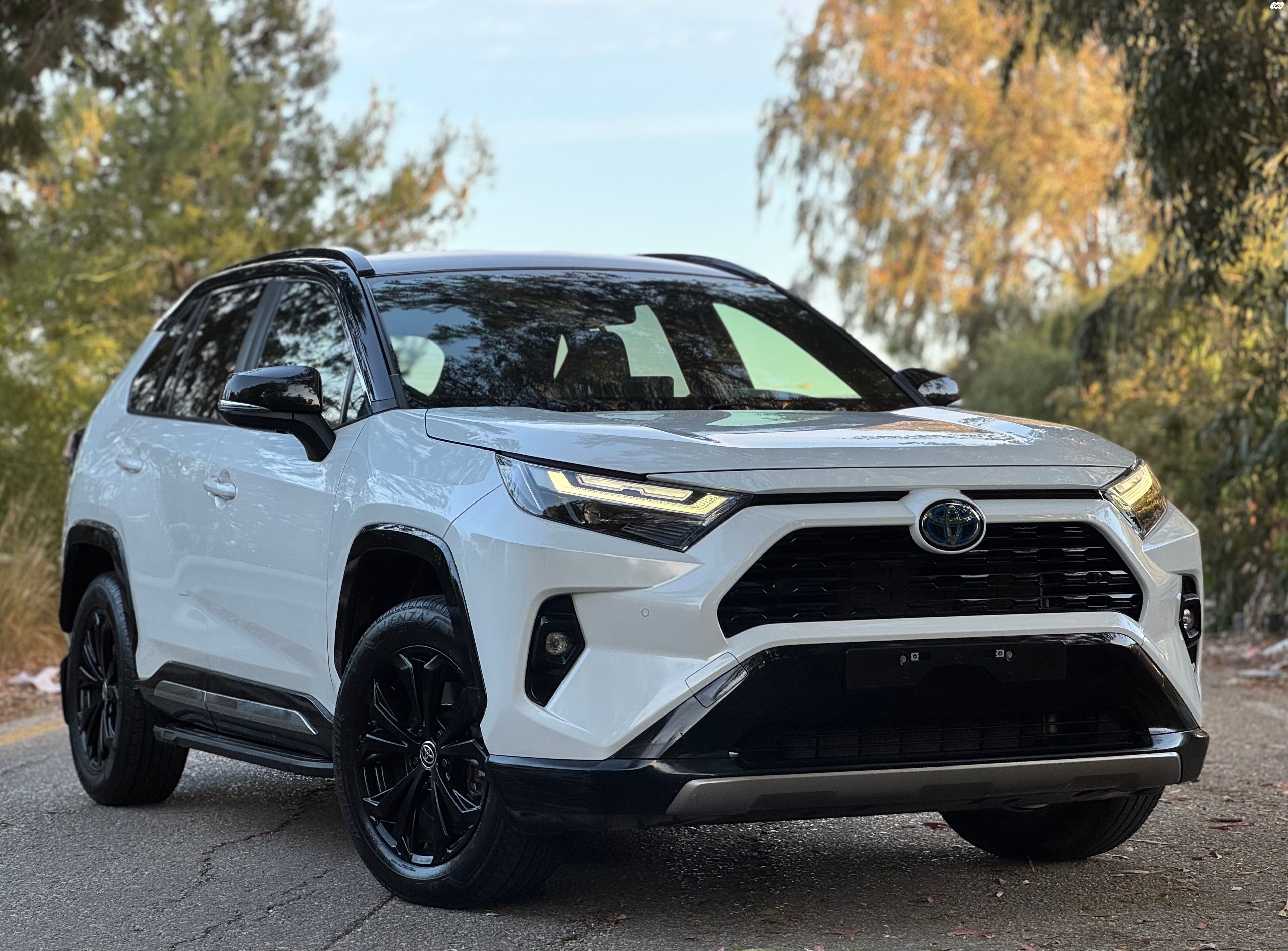 מודעת רכב טויוטה RAV4