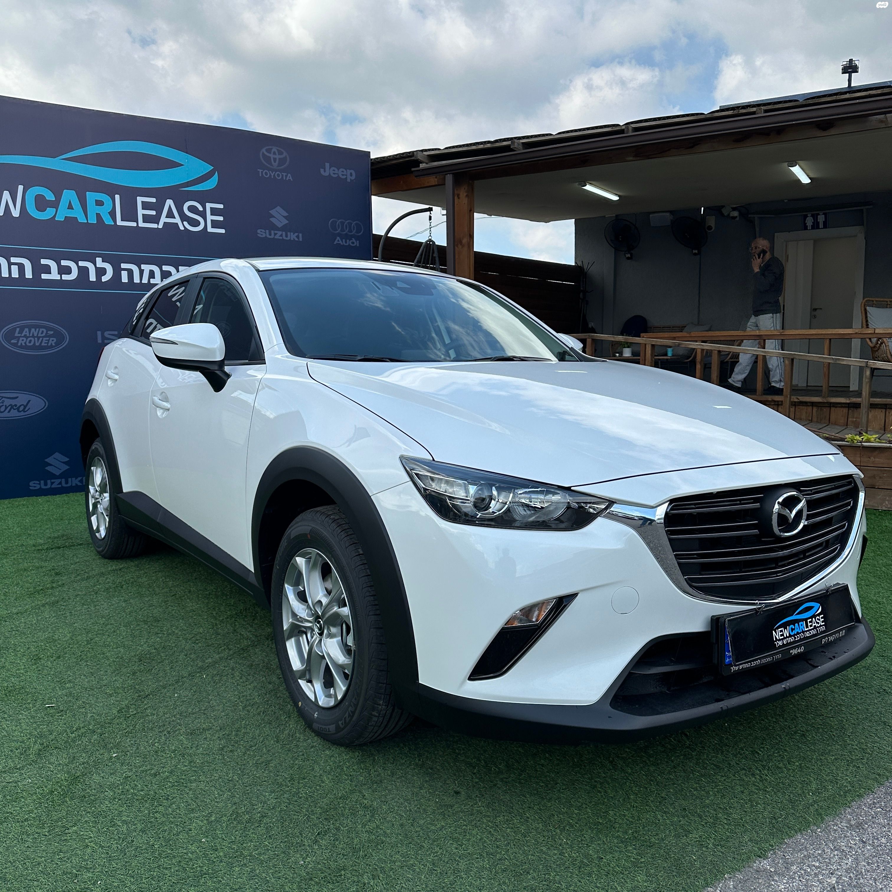 מודעת רכב מאזדה CX-3