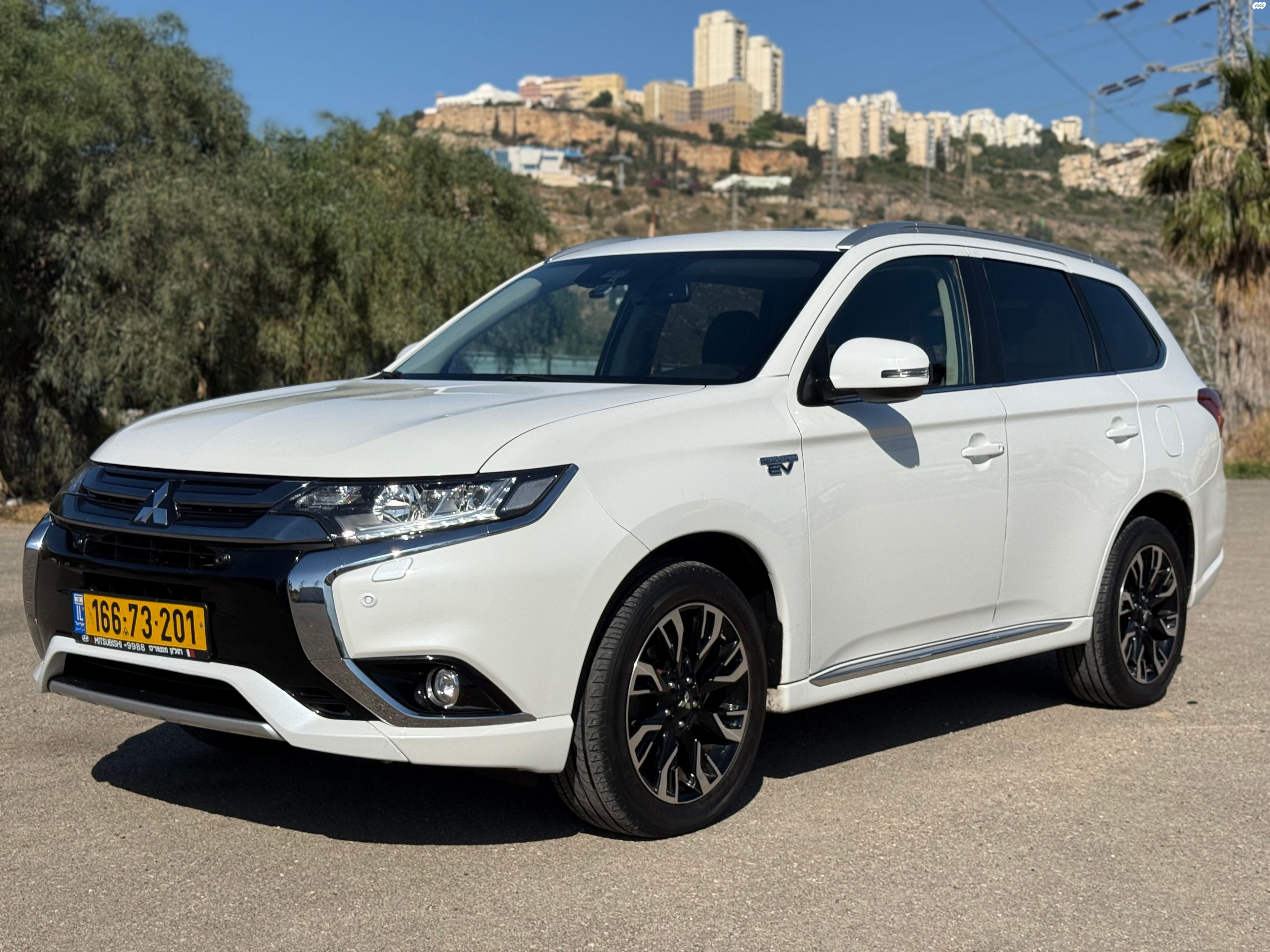 מודעת רכב מיצובישי אאוטלנדר