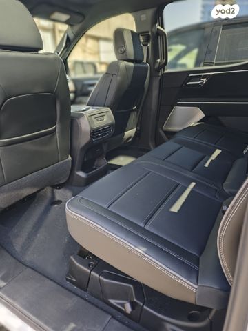 ג'י.אם.סי סיירה EV