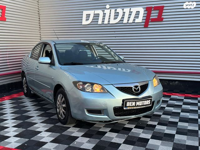 מודעת רכב מאזדה 3