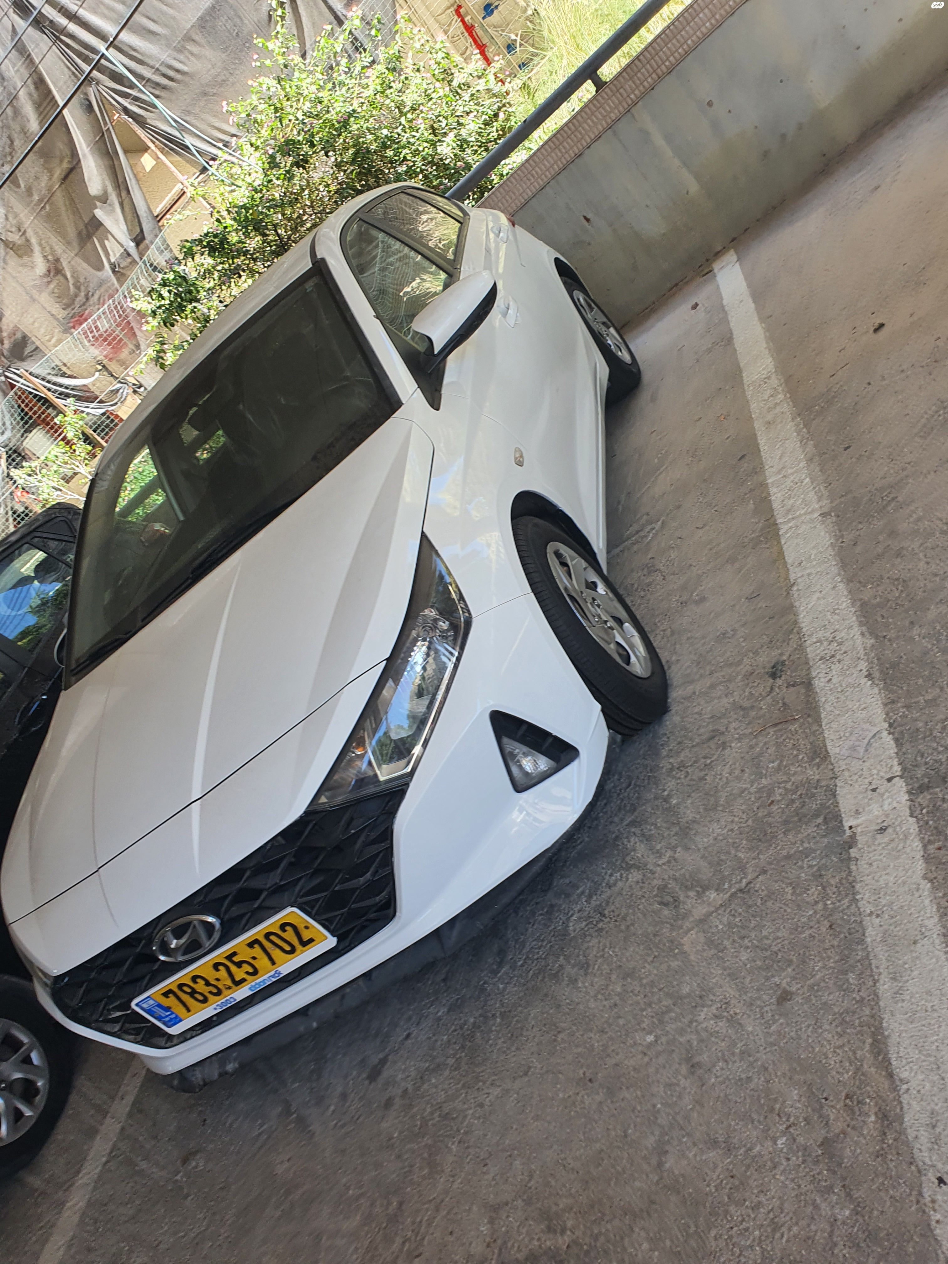 מודעת רכב יונדאי i20