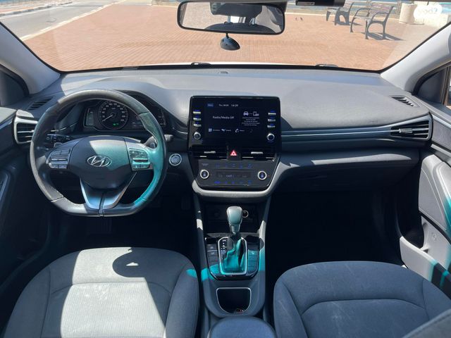 יונדאי איוניק