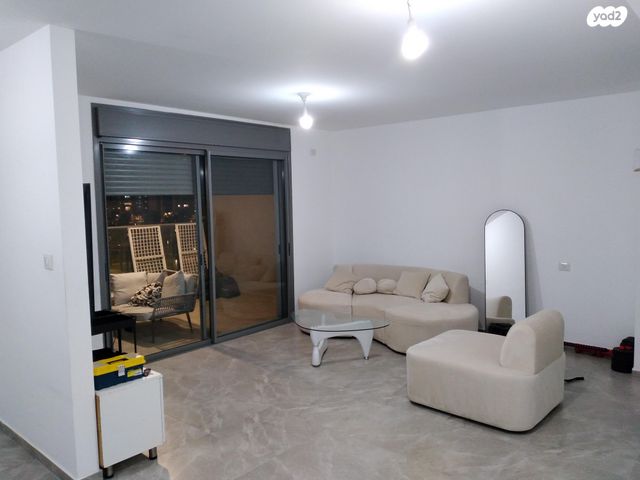 שלום דנינו 6