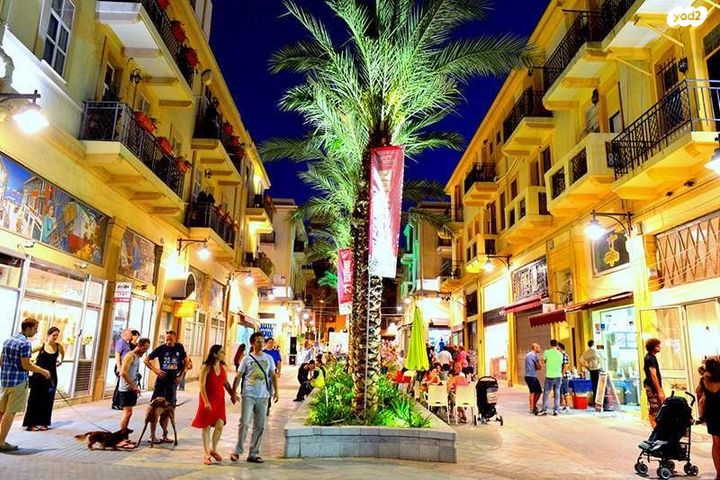 דירה, קהילת סלוניקי 5, שער פלמר, תחנת רכבת השמונה, חיפה