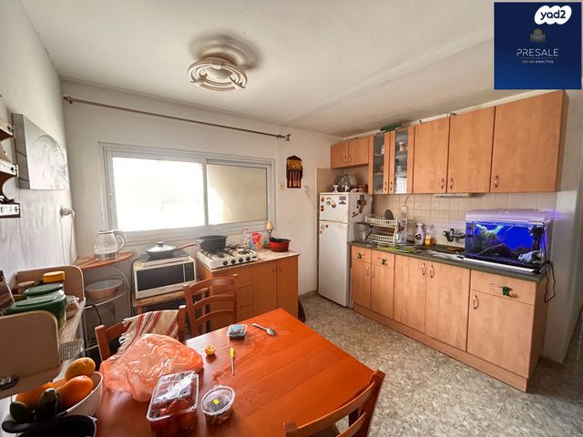 דירה, אלעזר בן יאיר, לבאות, ערד