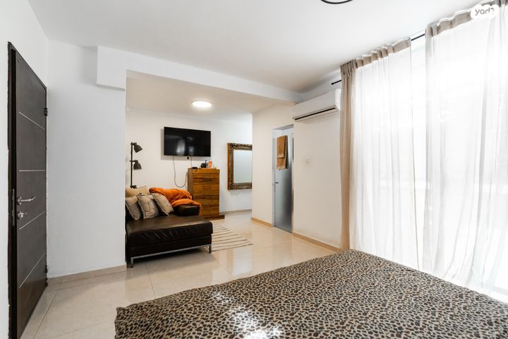 בית פרטי/ קוטג', ברנהרד והרמן צונדק, רמות, באר שבע