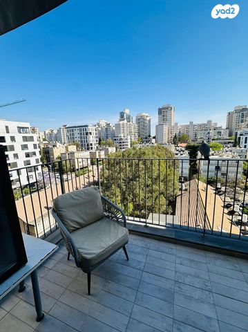 דירה, הכנסת, ארלוזורוב, גבעתיים