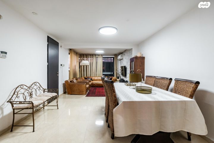 בית פרטי/ קוטג', ברנהרד והרמן צונדק, רמות, באר שבע