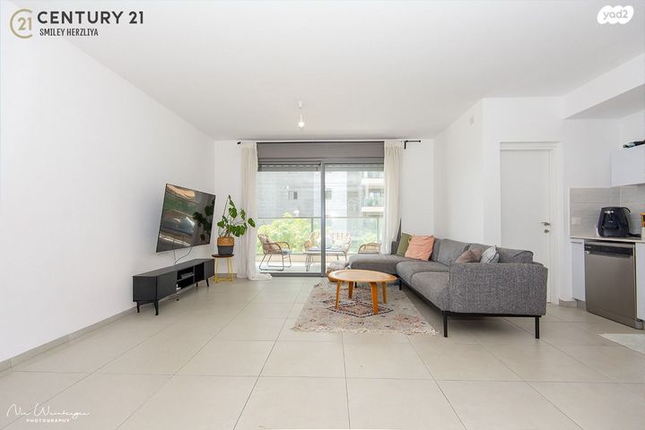 דירה, תוף מרים, גליל ים (מתחם הכוכבים), הרצליה