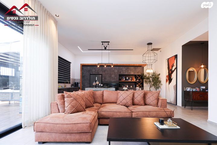 דו משפחתי, שלו, גבעת הסביונים, קרית מלאכי