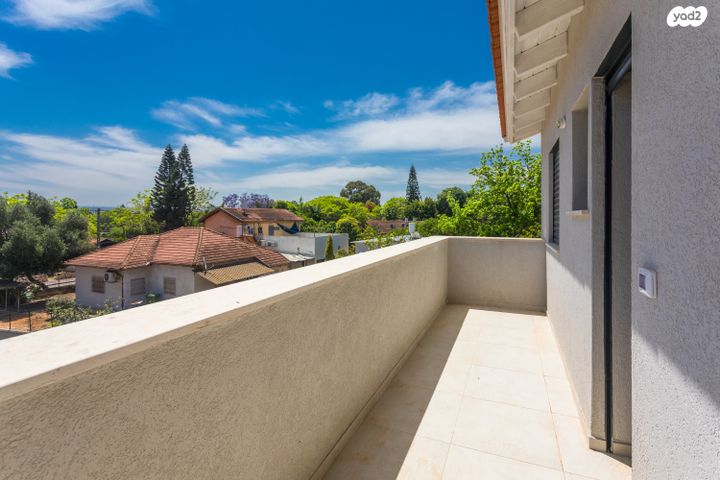 בית פרטי/ קוטג', קיבוץ גלויות, גיל עמל, הוד השרון