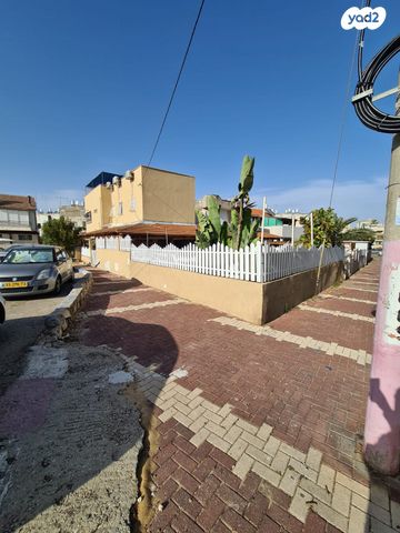 חיים ארלוזורוב 11