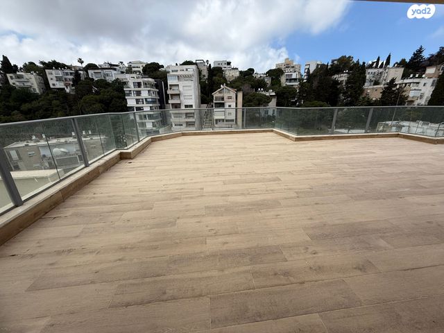 מעלות הבוצרים 4