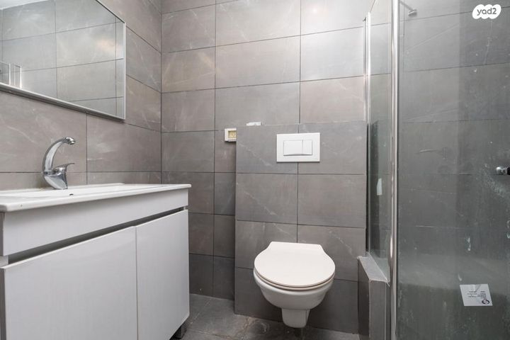 דירה, רבקה, בקעה, ירושלים