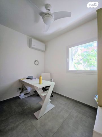 דירה, בר אילן, נווה דוד רמז, רעננה