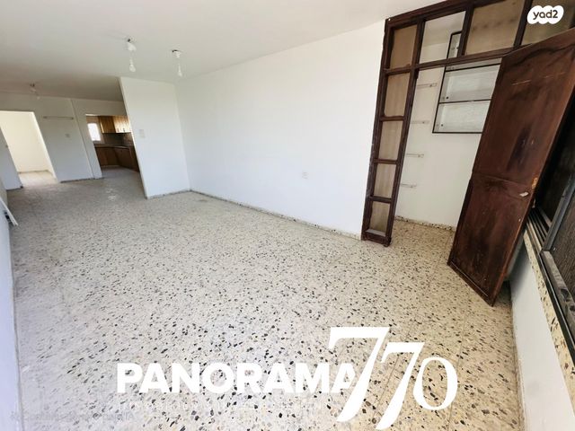 דירה, ביאליק 30, בן גוריון, אשקלון