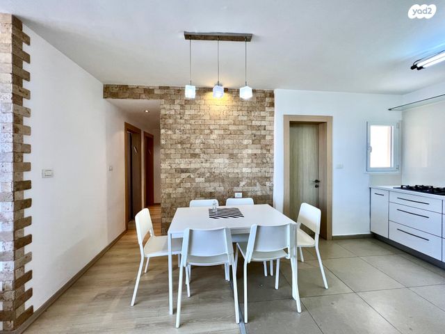 דירה, השר ישראל בר יהודה 12, קרית נורדאו, נתניה