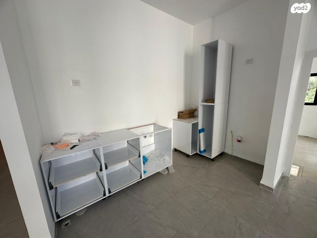 דירה, שדרות ודג'ווד, מרכז הכרמל, חיפה