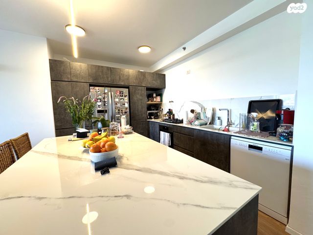 דירה, כיבוש העבודה 27, הרצליה הירוקה, נווה עובד, הרצליה