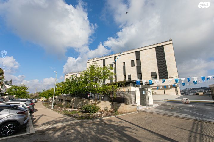 דירה, נעמ"ת, נעמ"ת, חיפה