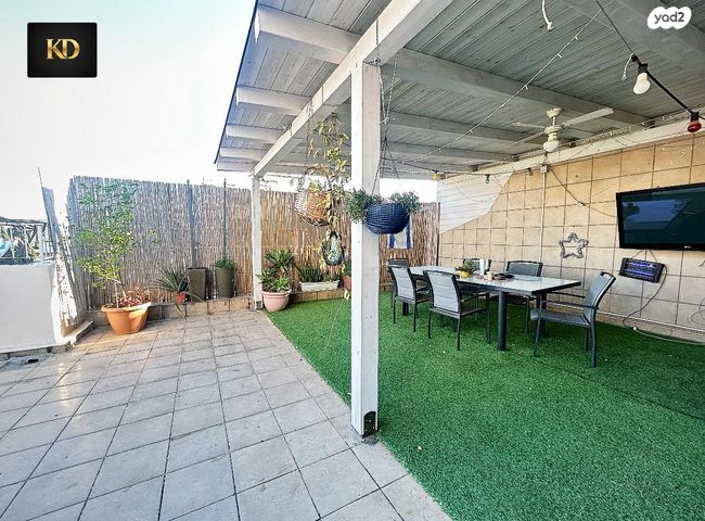 גג/ פנטהאוז, כפר סבא