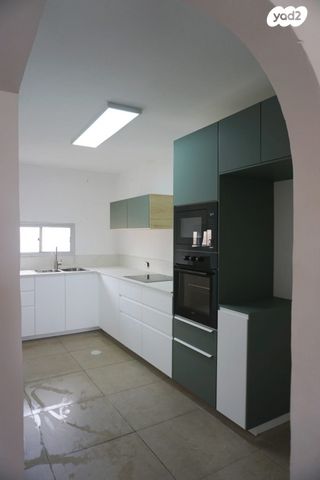 רחבת אמציה 4