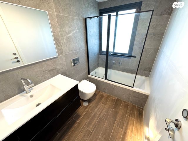 דירה, כיבוש העבודה 27, הרצליה הירוקה, נווה עובד, הרצליה