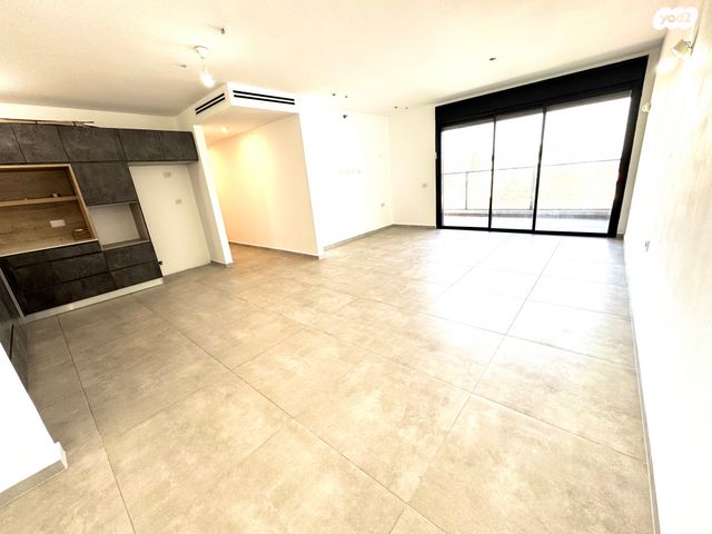 דירה, כיבוש העבודה 27, הרצליה הירוקה, נווה עובד, הרצליה