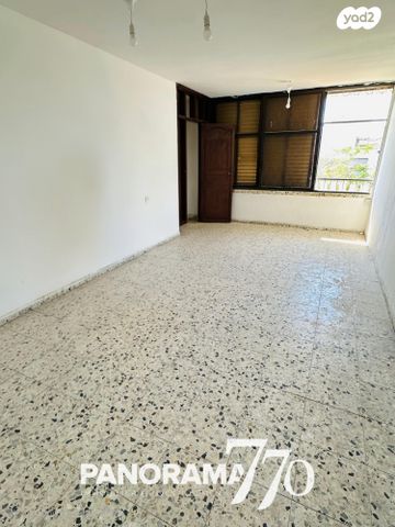 דירה, ביאליק 30, בן גוריון, אשקלון