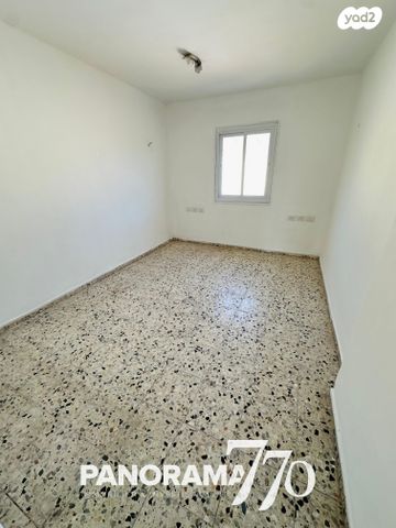 דירה, ביאליק 30, בן גוריון, אשקלון