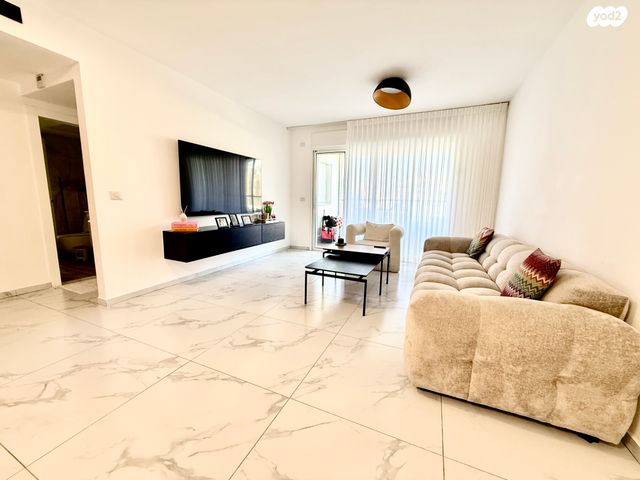 דירה, ביאליק, צפון מערב מרכז העיר, נתניה