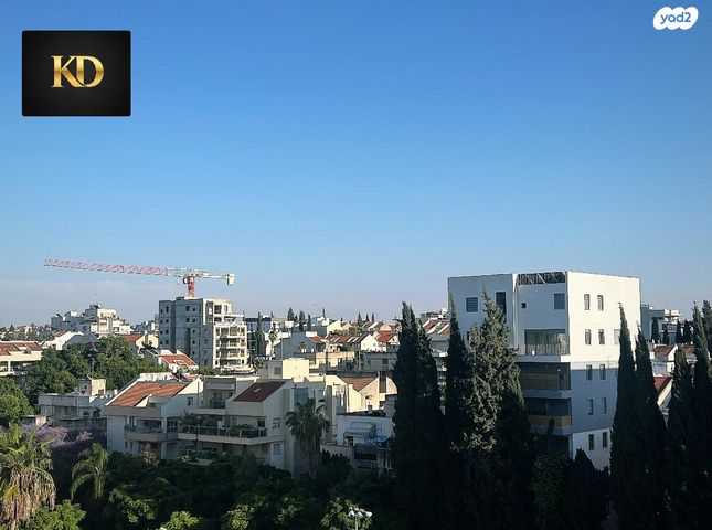 גג/ פנטהאוז, כפר סבא