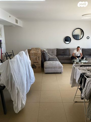 דירה, יצחק שדה 10, דרום מערב ותיק, בת ים