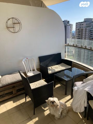 דירה, יצחק שדה 10, דרום מערב ותיק, בת ים