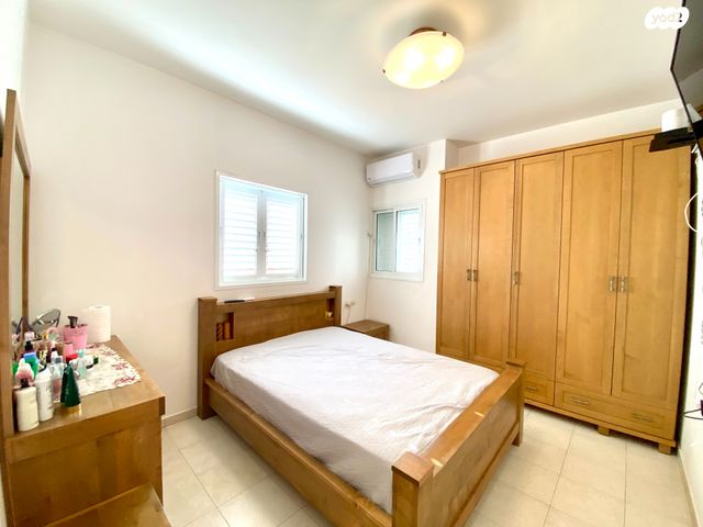 בית פרטי/ קוטג', סלע, רחובות