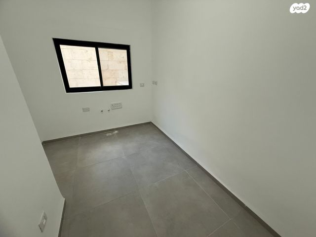 דירת גן, שדרות ודג'ווד, חיפה