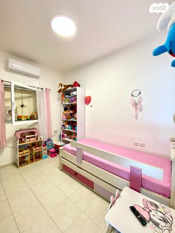 בית פרטי/ קוטג', סלע, רחובות