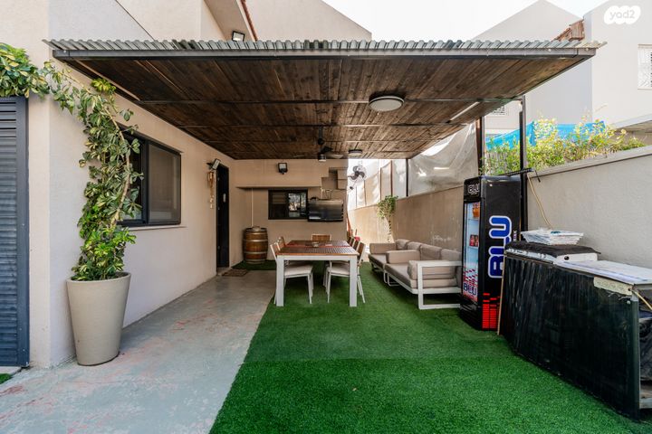 בית פרטי/ קוטג', ברנהרד והרמן צונדק, רמות, באר שבע