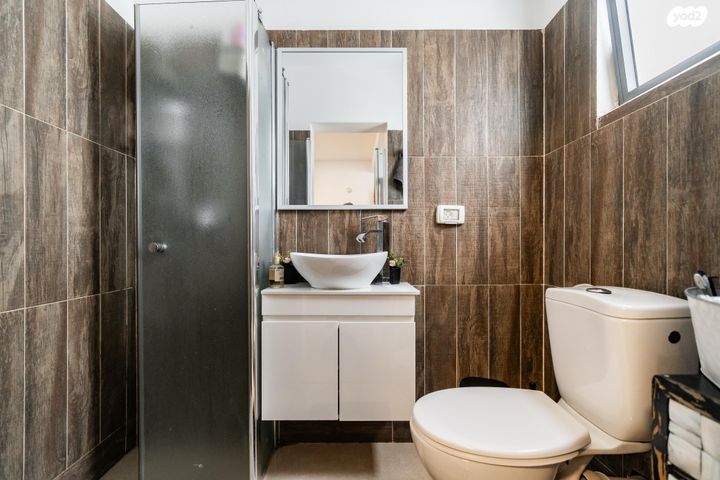 בית פרטי/ קוטג', ברנהרד והרמן צונדק, רמות, באר שבע