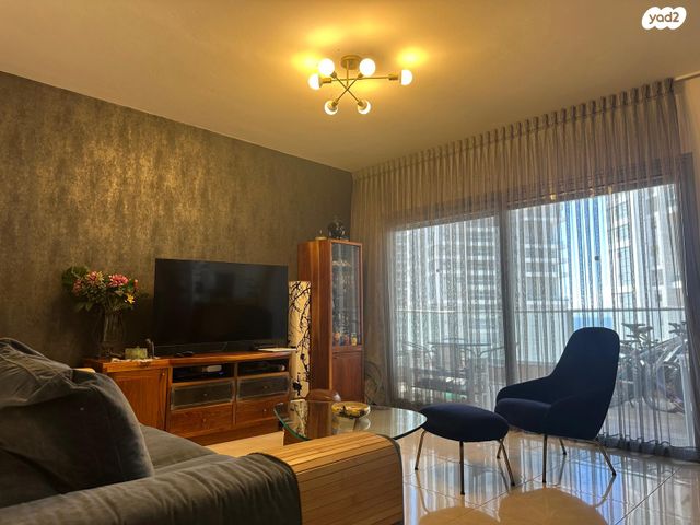 דירה, נתניה