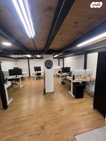 חנויות/ שטח מסחרי, אלנבי 14, כרם התימנים, תל אביב יפו