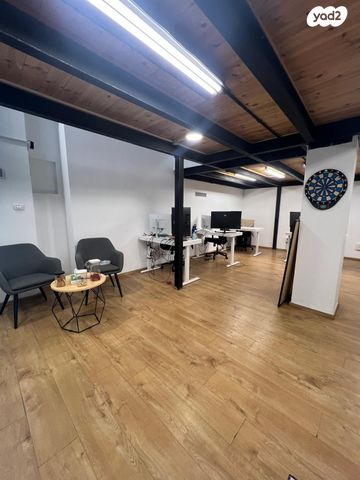 חנויות/ שטח מסחרי, אלנבי 14, כרם התימנים, תל אביב יפו