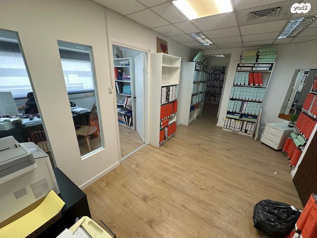 משרדים, לח"י, שאר העיר, בני ברק