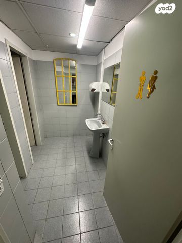 משרדים, לח"י, שאר העיר, בני ברק